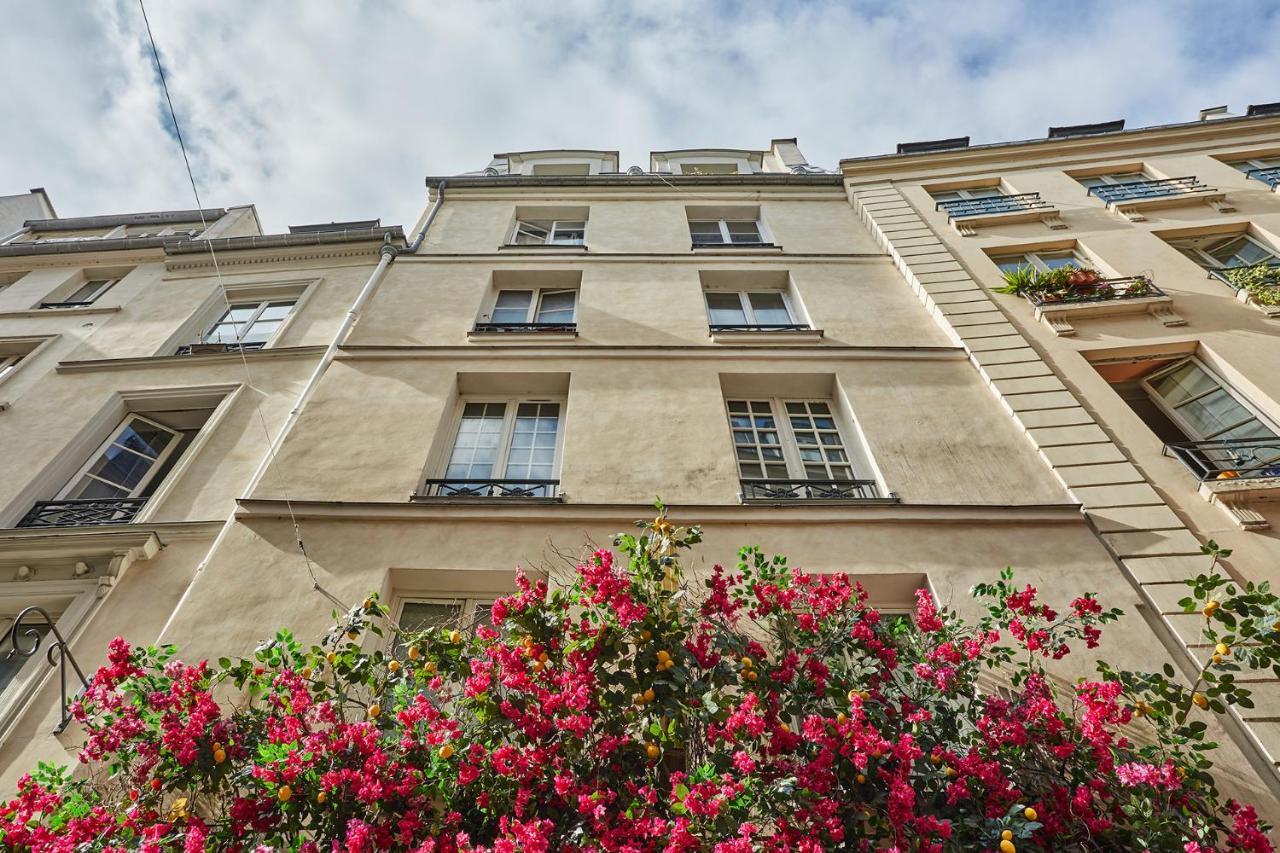 Apartment Notre Dame De Paris By Studio Prestige Exterior photo